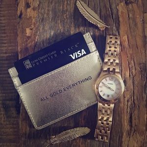 Women’s Rose Gold & Mother of Pearl Watch